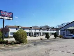 Super 8 Motel - Weymouth/Boston Area