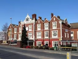 Crewe Arms Hotel