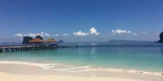 Koh Ngai Resort