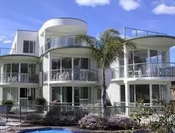 The Palms Apartments