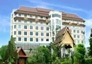 Arawan Riverside Hotel