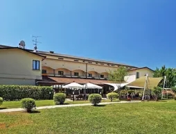 Albergo Della Roccia