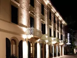 Hotel Savoia & Campana