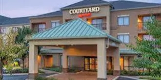 Courtyard Montgomery Prattville