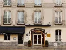Hotel Du Quai Voltaire