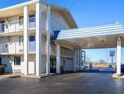 Motel 6 - Jackson