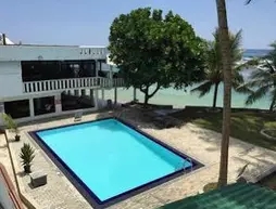 Miltons Beach Resort