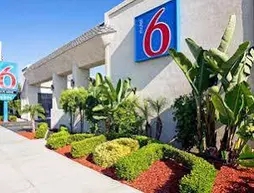 Motel 6 Newport Beach