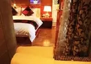 Lijiang Scenic Vacation Hotel