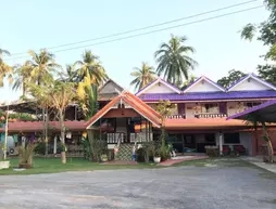 Baandin Resort and Restaurant