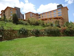 Afrique Suites Hotel