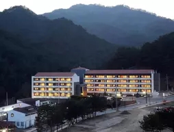 Dukgu Oncheon Resort