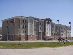 Candlewood Suites Youngstown W - I-80 Niles Area