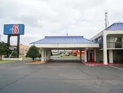 Motel 6 Memphis Northeast