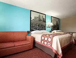 Baymont Inn and Suites Cedar Rapids