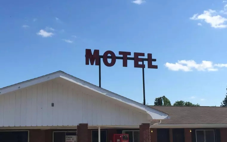 Powhatan Motel