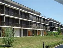 Park & Suites Confort Grenoble-Meylan