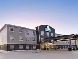 Days Inn and Suites Warman Legends Centre
