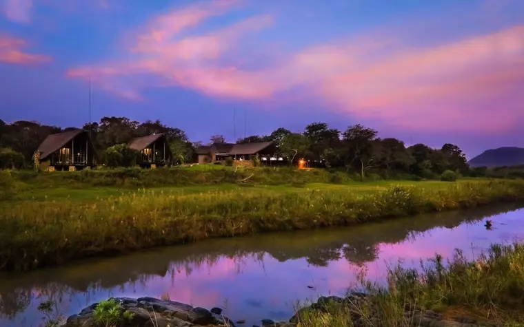 Amakhosi Safari Lodge