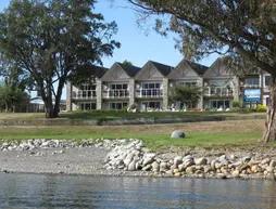 Fiordland Lakeview Motel and Apartments