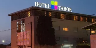 Hotel Tabor