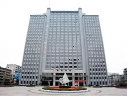 Dandong Life's Business Hotel