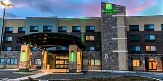 Holiday Inn and Suites Denver Tech CenterCentennial