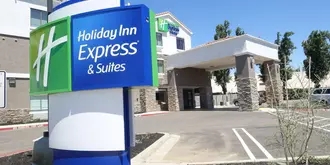 Holiday Inn Express and Suites Brentwood