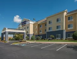 Fairfield Inn and Suites by Marriott Greenwood