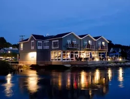 The Boathouse Waterfront Hotel & Marina