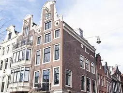 Luxury Keizersgracht Group House