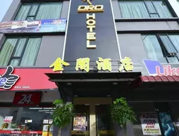 Oro Hotel