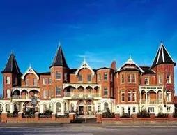 Esplanade Hotel On The Seafront