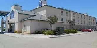 Motel 6 Lemoore