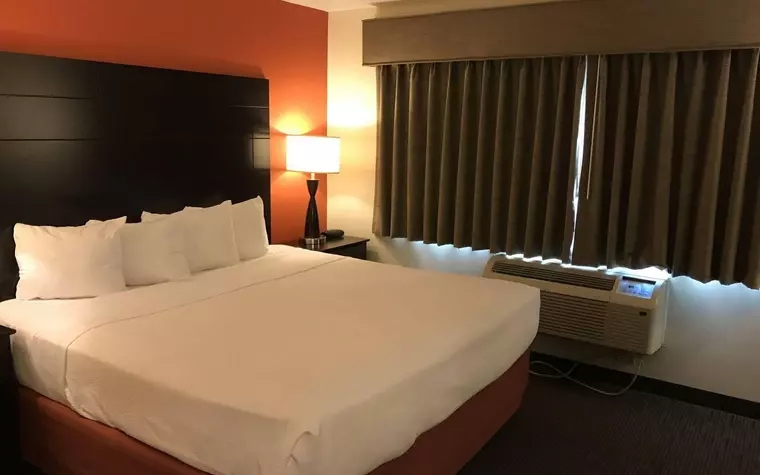 Baymont Inn and Suites Bloomington MSP Airport