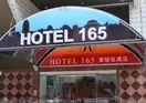 Hotel 165