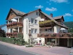 Hotel Ursula Garni