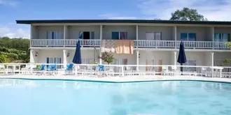 DCoconut Holiday Beach Resort