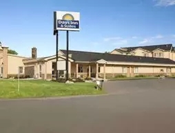 Days Inn and Suites Glenmont/Albany