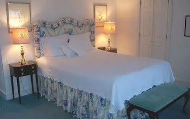 The Charleston House Bed & Breakfast