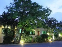 Chayada Garden House and Resort