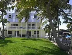 Tarpon Flats Inn & Marina - Key Largo