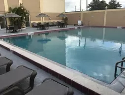 Quality Inn and Suites Winter Park Village Area