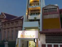 Richly Boutique Hotel and Hostel