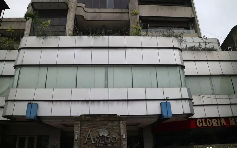 Amigo Terrace Hotel