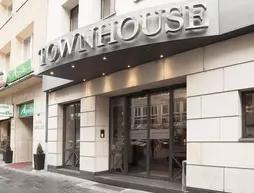 TOWNHOUSE Hotel
