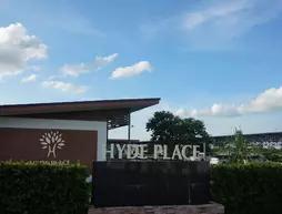 Hyde Place Resort