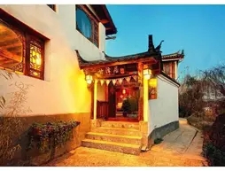 Lijiang Three Wells Inn
