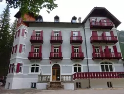 Hotel Croda Rossa