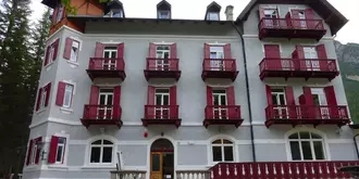Hotel Croda Rossa